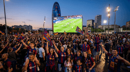 Barcelona prepara Glòries para la final de Champions Femenina