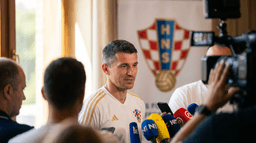 Luka Modric, que jugará su quinto Mundial, encabeza la lista de Croacia